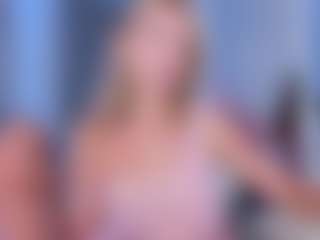 Live cam show with Chloe - Blonde Hair Shaved Pussy on Chatstar