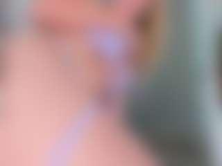 Chloe's Live Sex Cam Show