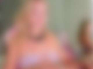 Chloe's Live Sex Cam Show