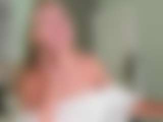 Chloe's Live Sex Cam Show