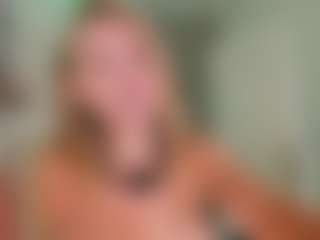 Chloe's Live Sex Cam Show