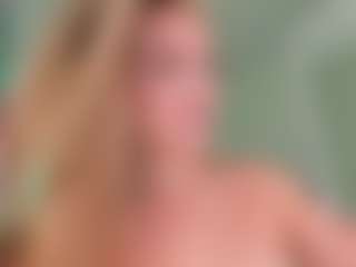 Chloe's Live Sex Cam Show
