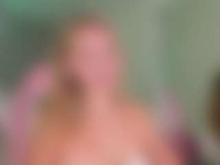 Chloe's Live Sex Cam Show