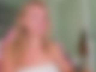Chloe's Live Sex Cam Show