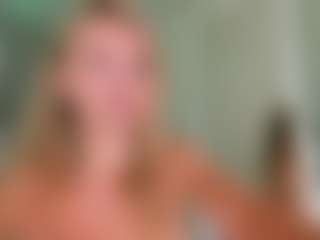 Chloe's Live Sex Cam Show