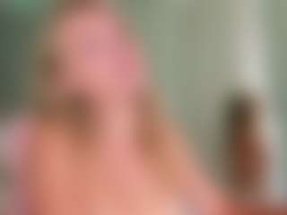Chloe's Live Sex Cam Show