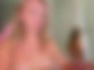 Chloe's Live Sex Cam Show