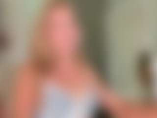 Chloe's Live Sex Cam Show