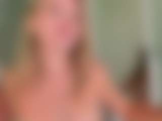 Chloe's Live Sex Cam Show