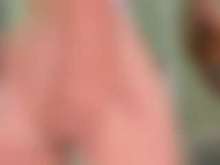 Chloe's Live Sex Cam Show