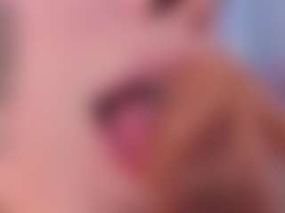 Live cam show with Chloe - Big Tits Small Tits on Camsoda Late Night