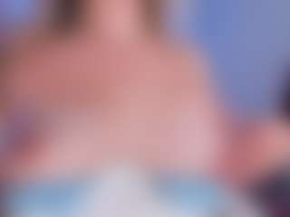 Chloe's Live Sex Cam Show