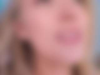 Chloe's Live Sex Cam Show