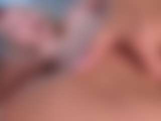 Chloe's Live Sex Cam Show