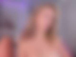Chloe's Live Sex Cam Show