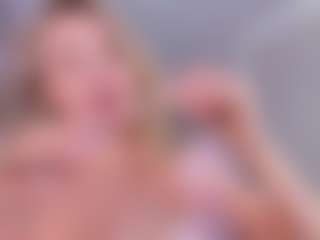 Chloe's Live Sex Cam Show