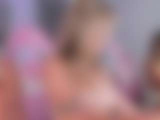 Chloe's Live Sex Cam Show