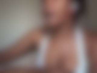 Live cam show with Mocha Kaia - Spank on hotwifechat.live
