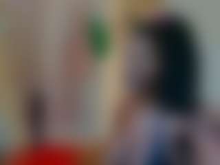 Live cam show with Mocha Kaia - Shaved Pussy on Instabang