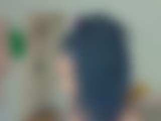 Live cam show with Mocha Kaia - Shaved Pussy on Pornisteam.com