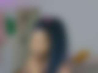 Live cam show with Mocha Kaia - Full Nudity on Latina Girls