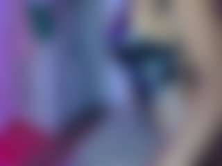 Live cam show with Mocha Kaia - Fingers on Nude Live Now