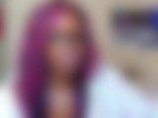 Live cam show with Mocha Kaia - Brown Eyes on Dolls Live