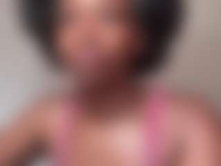 Live cam show with Mocha Kaia - Big Ass Big Tits on friskycurves.com