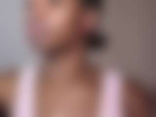 Live cam show with Mocha Kaia - Hairy Pussy Lovense on Gym Cam Girls