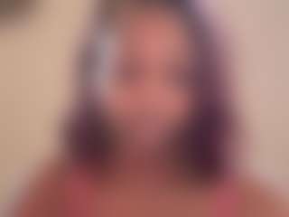Live cam show with Mocha Kaia - Flashing on Soda Cam