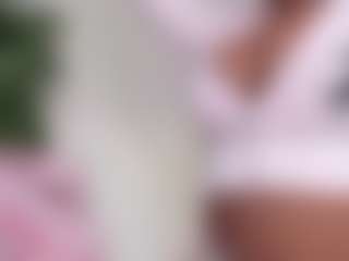 Live cam show with Mocha Kaia - Full Nudity on Camsoda