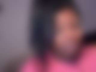 Live cam show with Mocha Kaia - Average on Strip Flash - Live Sex Shows