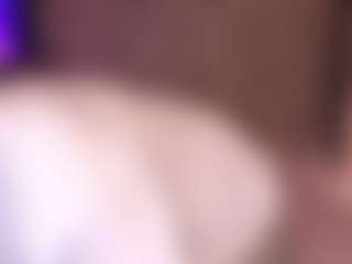 Ava's Live Sex Cam Show