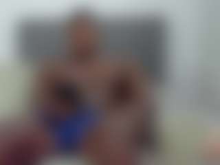 stud-Sexyblackman-and-Sarah's Live Sex Cam Show
