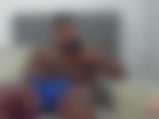 stud-Sexyblackman-and-Sarah's Live Sex Cam Show