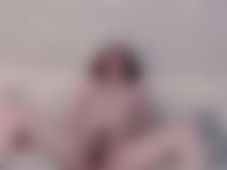 Live cam show with Darkheto - Glasses on luckytryst.com