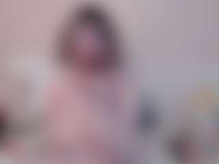 Show de câmera ao vivo com Darkheto - Curvy Small Tits no Camsoda