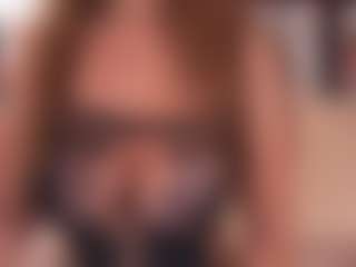 Live cam show with BeccaDelux - Mature on crypto-cams