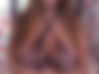 Live cam show with BeccaDelux - Mature on Pornisteam.com