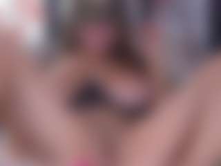 BeccaDelux's Live Sex Cam Show