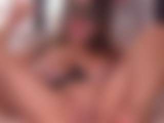 BeccaDelux's Live Sex Cam Show