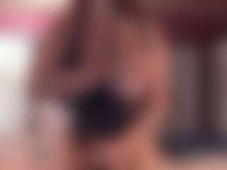 BeccaDelux's Live Sex Cam Show