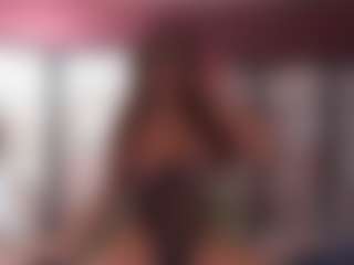 Live cam show with BeccaDelux - Brown Hair on Camming Site