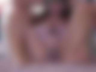 BeccaDelux's Live Sex Cam Show