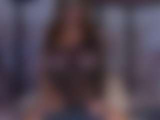 BeccaDelux MILF webcam performer live streaming