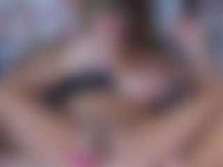 Live cam show with BeccaDelux - Dirty on AdultVida.com