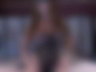 Live cam show with BeccaDelux - Foot Fetish on StripNow
