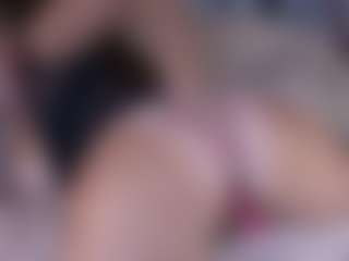 Live cam show with BeccaDelux - BBW Middle Aged on Camsoda