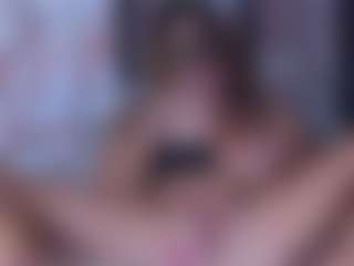 BeccaDelux's Live Sex Cam Show