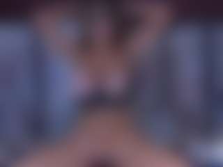 BeccaDelux's Live Sex Cam Show